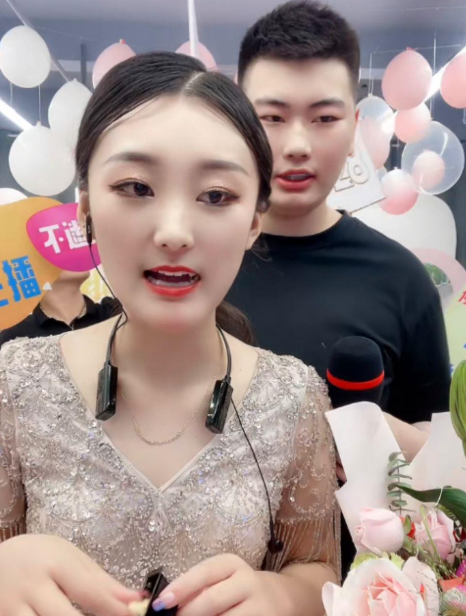 陈亚男|复婚无望?陈亚男将婚姻比作“磨难”,动态文案透露勃勃事业心