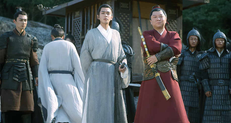 雪中|《雪中》剧组上央视综艺：徐凤年状态好，姜泥变胖，青鸟全场最美