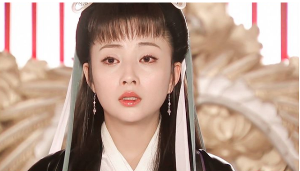 殷桃|出道17年，为什么殷桃的嘴一直是破的？听听本人怎么说的！