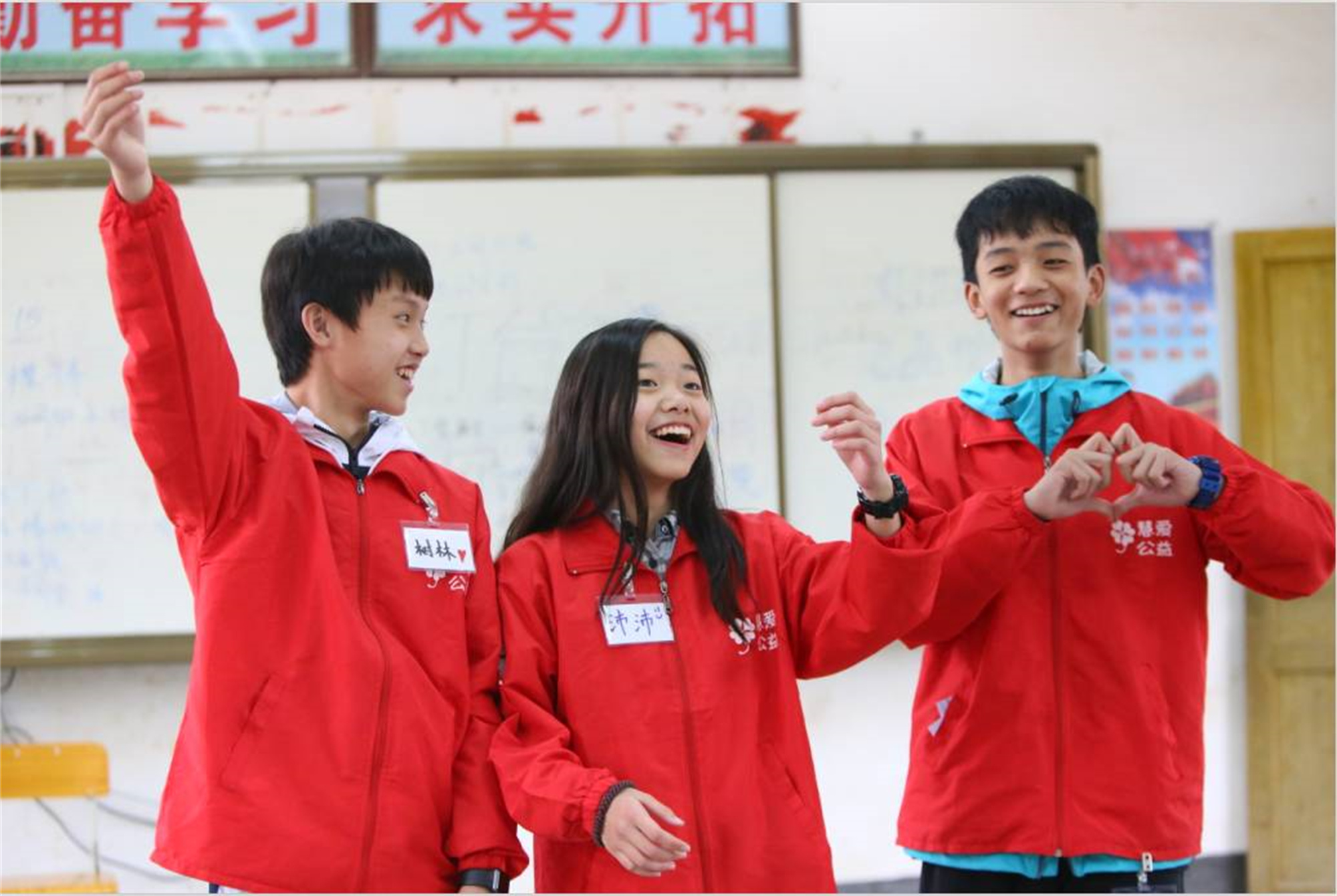 王源|明星同样热衷“铁饭碗”,王源、刘昊然纷纷挤进体制内,原因为何