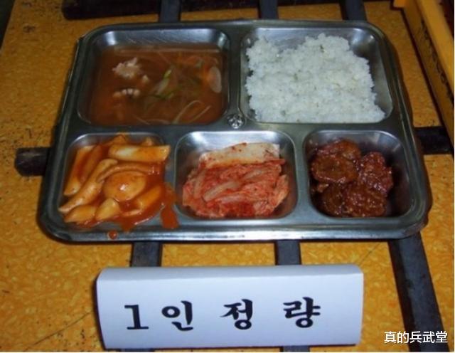 韓國士兵夥食不如監獄餐？以泡菜為主缺乏肉類，士兵瘦弱缺乏戰力-圖5
