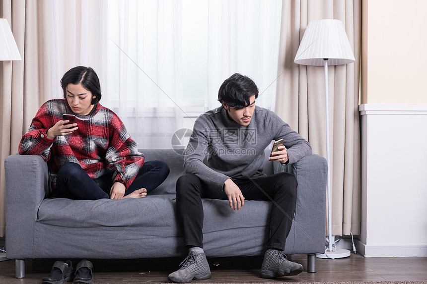 |手机的护眼模式打开后可以有效的保护我们的眼睛吗？