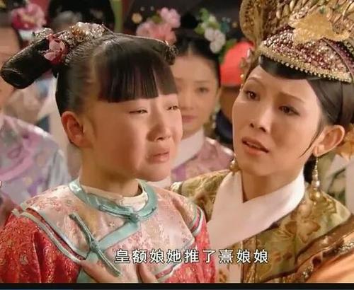 华妃|重温《甄嬛传》15遍才晃悟：看似普通的谈话却是暗藏心计