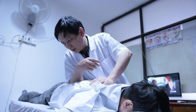 情侣合伙开按摩店,最小男技师26岁,专门为女性提供特殊服务