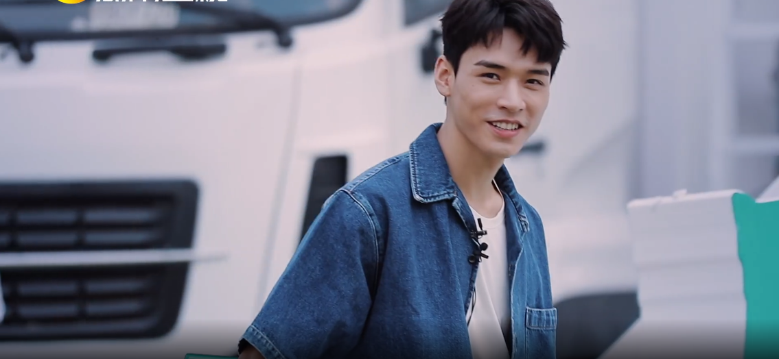 王一博|《中餐厅5》开播，粉丝都被套路了