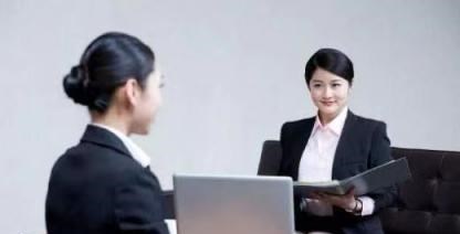 求职|招聘会现场：985/211大学毕业的学生留下，其余学生先离开！