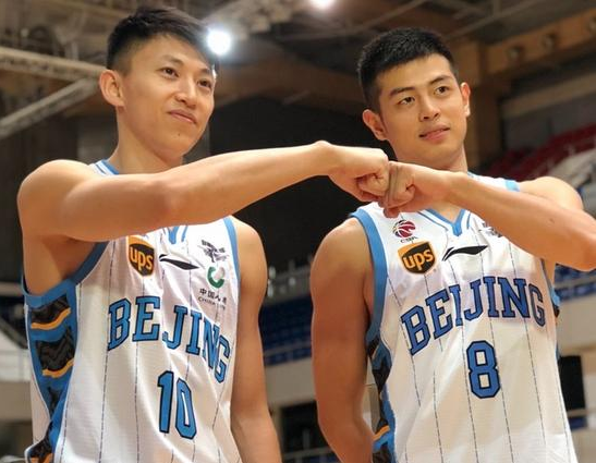 林书豪|秦晓雯喜从天降！迎签林书豪最佳时机，有望联手CBA最强外援