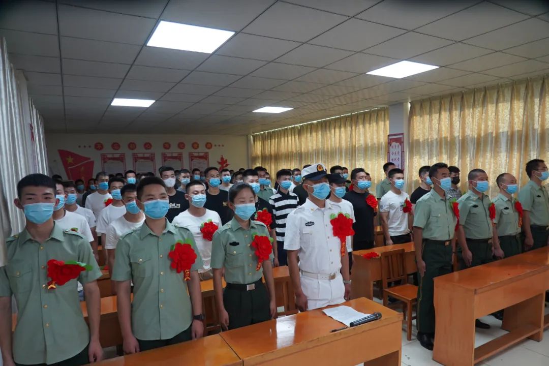 |120名退役士兵载誉返乡，200个工作岗位虚位以待！