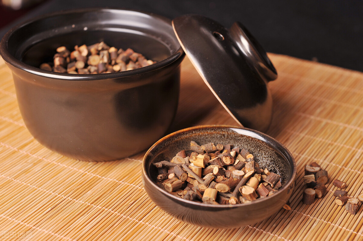 肩周炎|肩周炎,活动受限?送你四味中药,祛顽痰,通经络,快来了解下吧