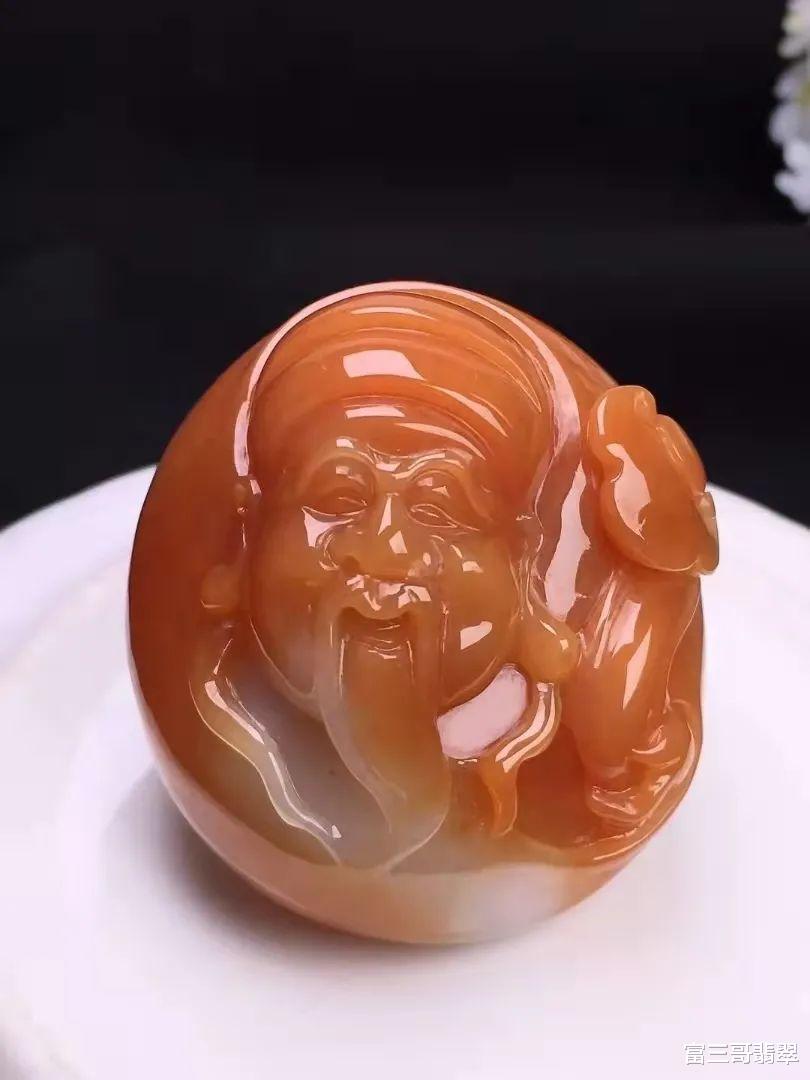 文玩|揭秘全国有名的翡翠玉石和文玩制造集散地,一不小心就会上当!