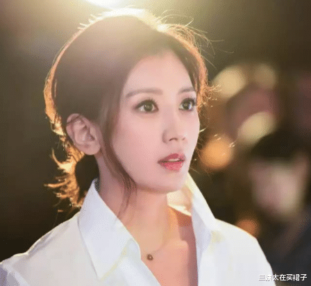 三姨太在买裙子|居然还有女勇士敢接贾静雯的盘？和孙志浩结婚6年的她，至今未育