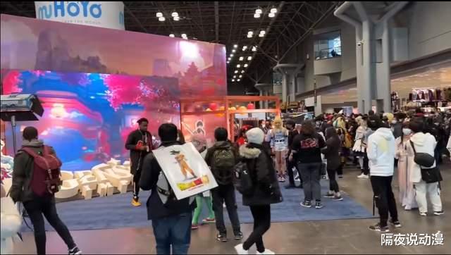 Cosplay|“包场”纽约漫展的米哈游，让《原神》比肩《鬼灭之刃》