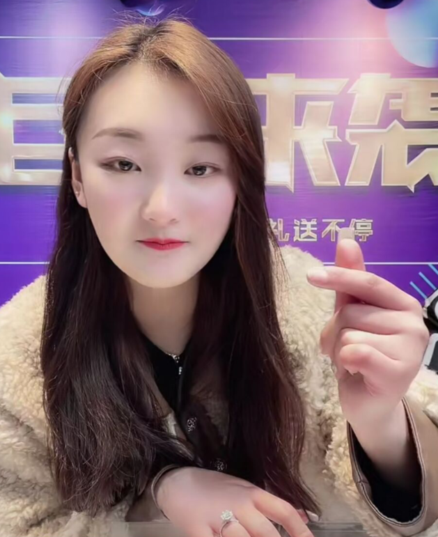 陈亚男|陈亚男遭受网络暴力，粉丝称“退网保平安”？对不起，没那么简单