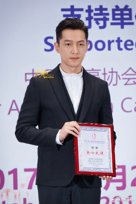 胡歌|胡歌携4部作品强势回归！教练or糙汉子，哪个角色你最期待