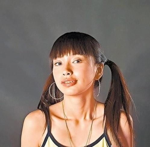 |乐圈女星最想删的照片,后来都惊艳了!