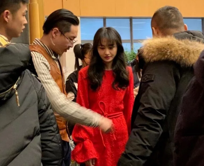 郑爽|郑爽为什么不找公关团队为自己洗白？理由很简单！