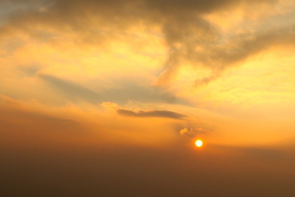 魏凝娥星座|发动态会被秒赞的情感句子，唯美个性，值得收藏