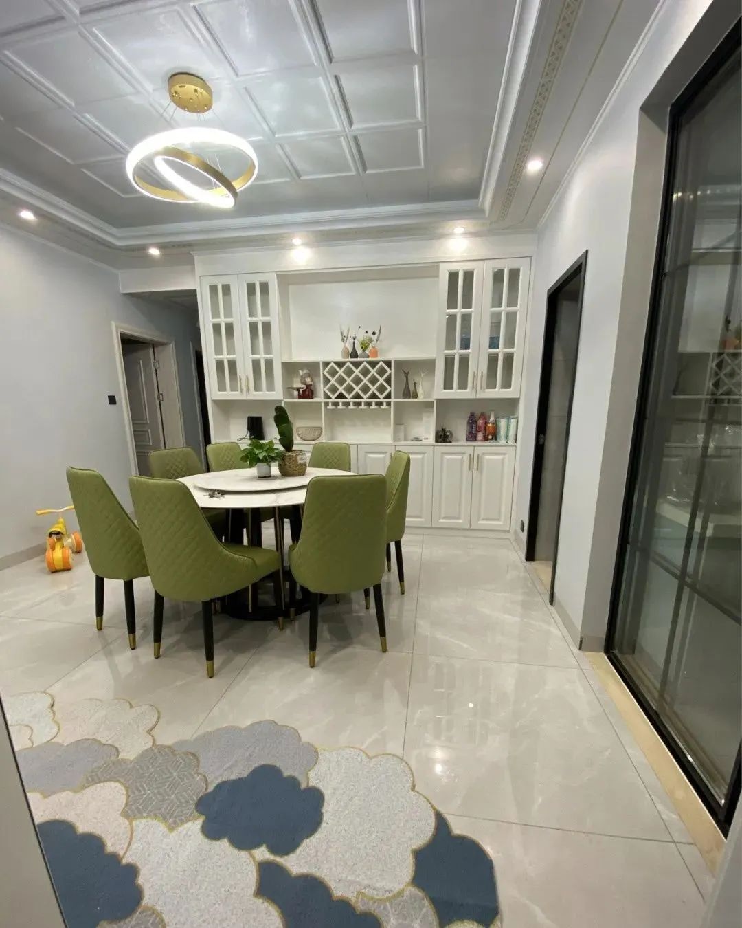 这是我见过两居室装修最漂亮的轻奢风格，以后等我有房了照着装！