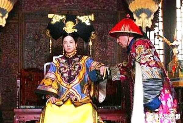 慈禧太后|李莲英把慈禧灌醉后喜欢做什么？过后慈禧有没有追责？