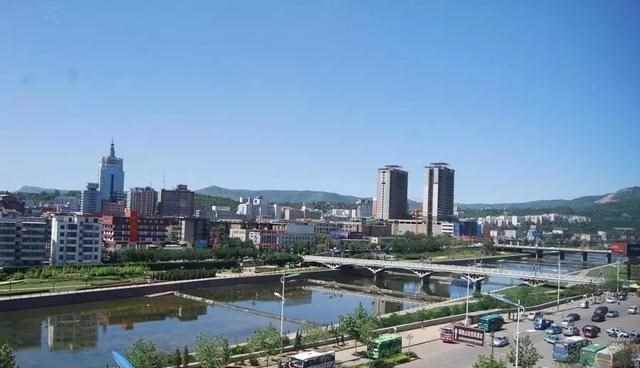 情窦初开的青春|阳泉5区县人口：平定31万人，城区23万人，4个为负增长
