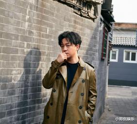 袁立|往丈夫身上泼脏水，情迷王大治和梁朝伟传出绯闻，董洁现在下场如何？