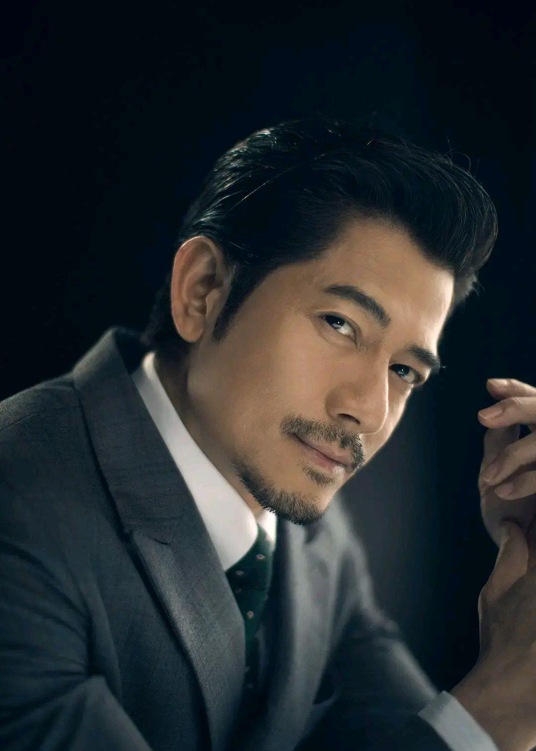 周旭阳嘉应 《秘密访客》：同性恋、借腹生子等禁忌话题全都有，郭富城绝了！