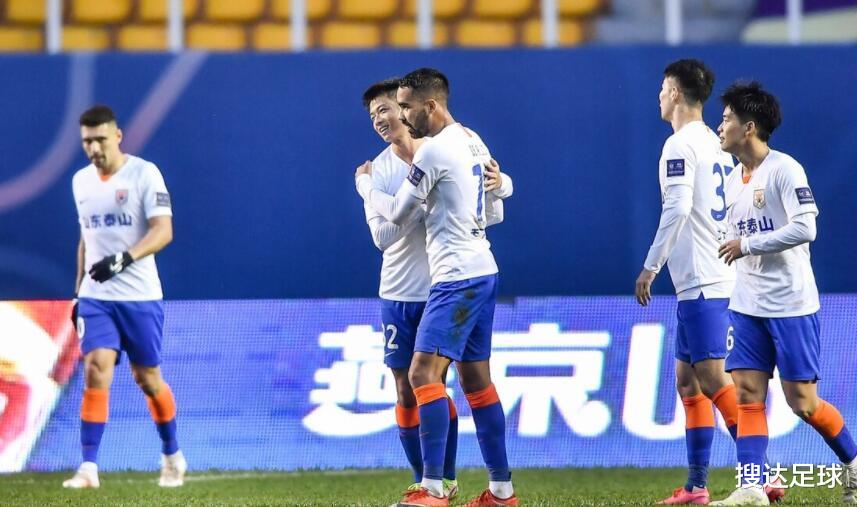 足协杯|1-0！足协杯首支4强球队诞生，24岁归化前锋持续爆发：2场造3球