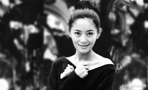 王媛可|知名演员王媛可：28岁嫁王雨，生双胞胎儿子，起名“一模一样”