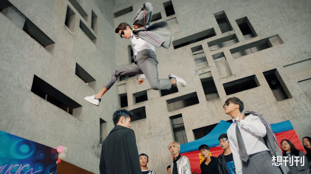 龚俊|笑掉牙！明星最想删掉的过去，刚出道拍的沙雕剧，一个比一个魔怔