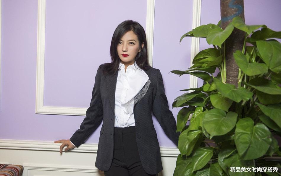 赵薇|还记得还珠格格里的小燕子吗？还记得情深深雨蒙蒙里的依萍吗？