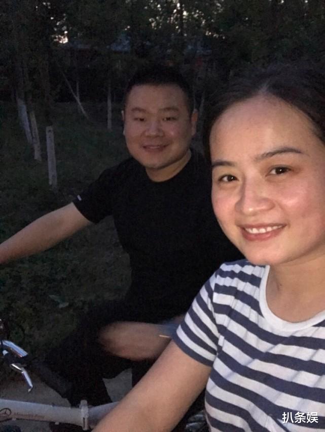 岳云鹏|岳云鹏嫌买包贵亲自给老婆做，连做五个包，买的材料被侃能开工厂
