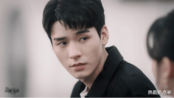 赵丽颖|年底6大顶流新剧混战，杨紫赵丽颖剧烂尾，肖战王一博新剧对打