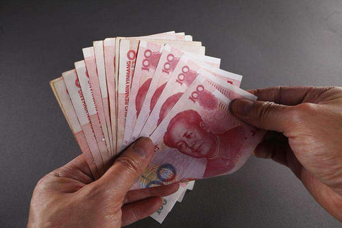 吴嘉情吧|女同事经常蹭老公的车，我用了一计，她再也不敢坐了