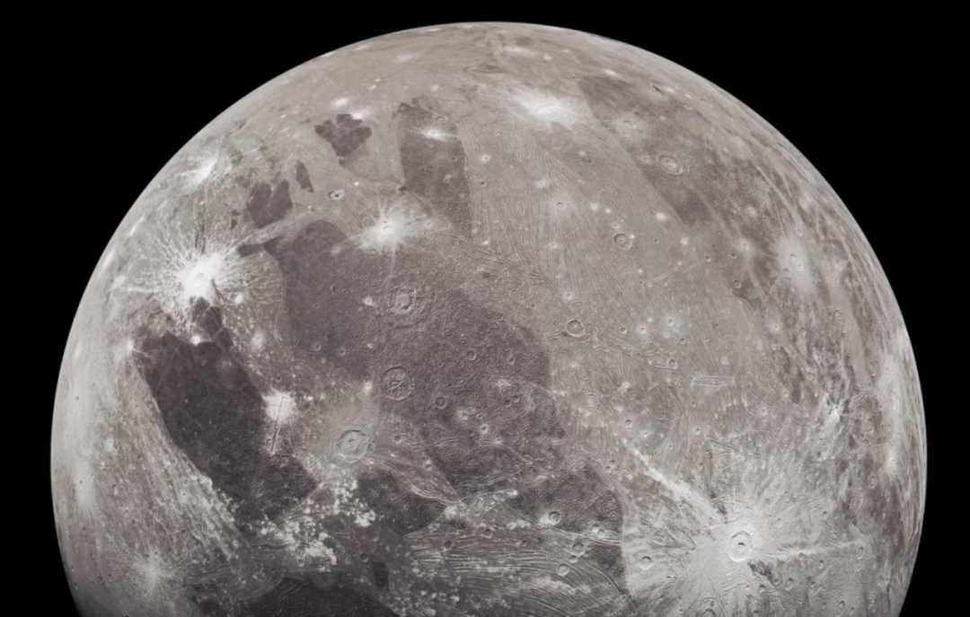 太阳系中,储水量最大的天体到底是哪个?是我们的地球吗?
