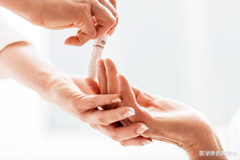 医学原创故事会|远离糖尿病，请记住，吃饭两不要，晚上三坚持，你的血糖才会更好