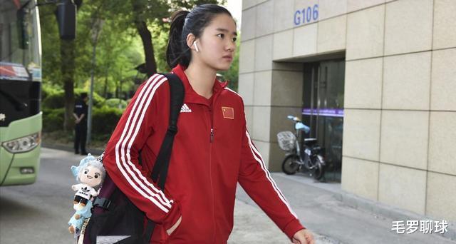 郎平|中国女排00后美少女主动退出奥运,郎平决策赢了现在,却输了未来