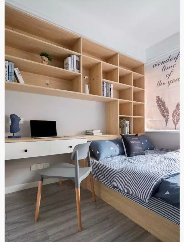 大学毕业上班自己住，温馨浪漫灰粉色小天地，打造小仙女专属空间