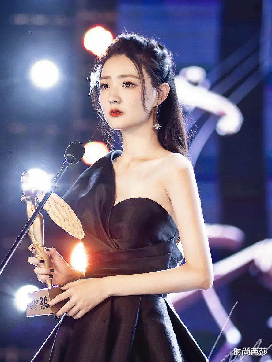 腮红|新剧又变美了！她如何做到换脸不动刀？