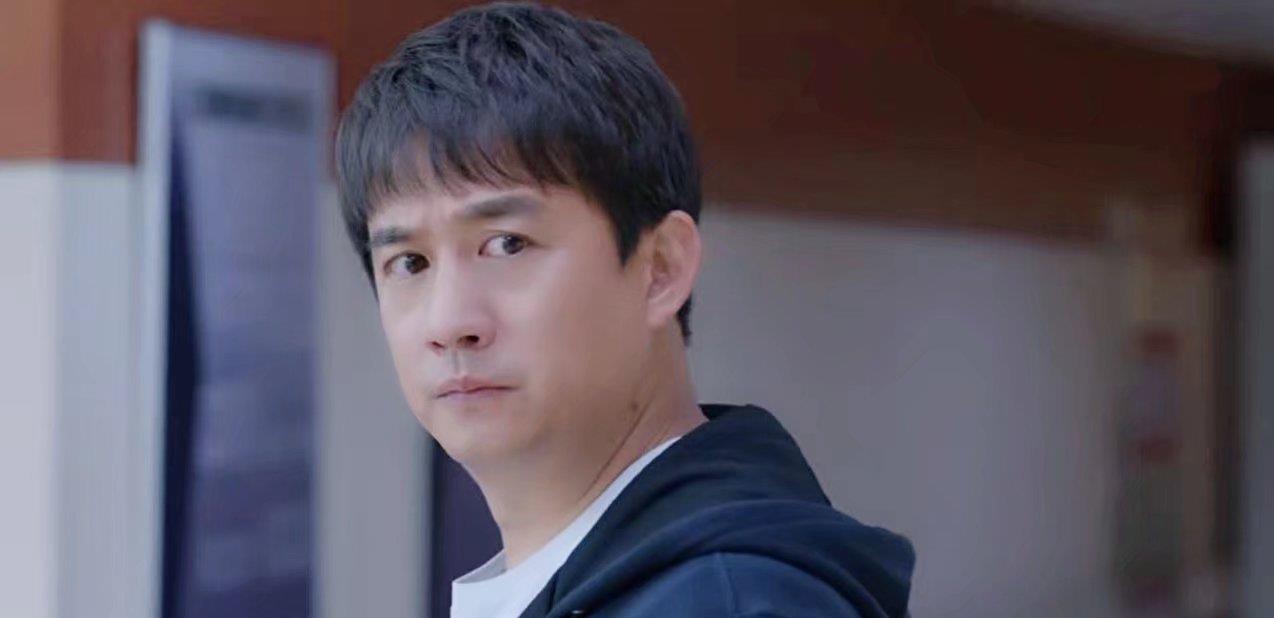 李易峰|《小敏家》：刘小敏的睿智，扯下了陈卓的虚伪“遮羞布”