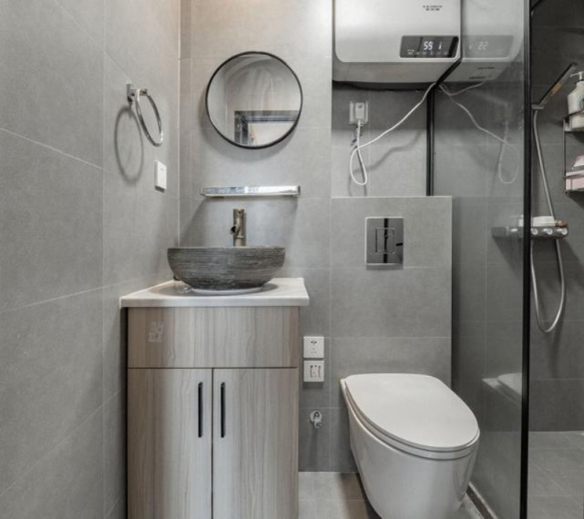 |88平现代简约风大量的原木着大白墙，干净澄明有质感的空间