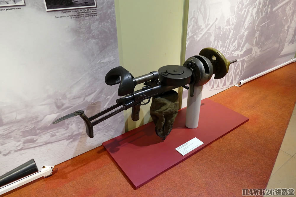 机枪|俄罗斯博物馆展出T-34坦克前列机枪完整状态 复杂程度超乎想象