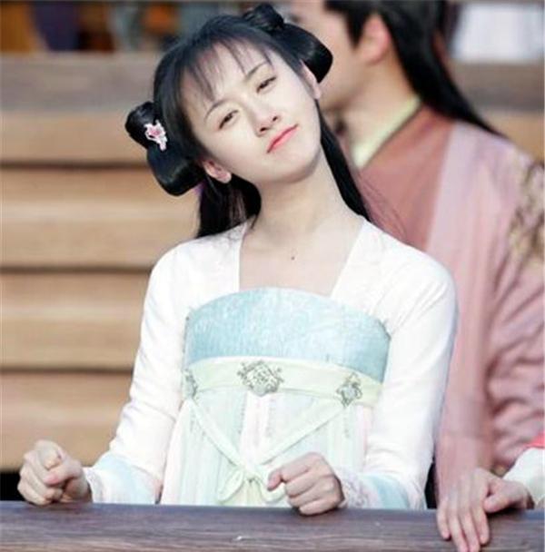 袁冰妍|袁冰妍代替赵丽颖出演《楚乔传2》，粉丝：赵丽颖之后再无楚乔？