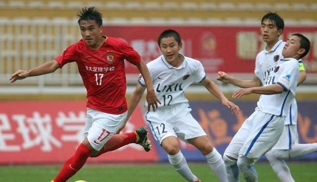 青训|深度回应：青训一直喊，30年成4不像运动，中国足球青训难在哪？