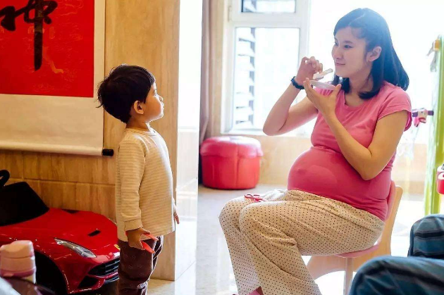 京妈说|老人常说“早生儿子,晚生闺女”,真是这样吗?临近分娩要注意啥