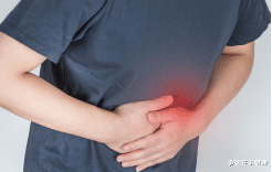 痔疮|42岁男子，深夜心梗离世，医生叹息：2件事做太多，心脏怎能承受