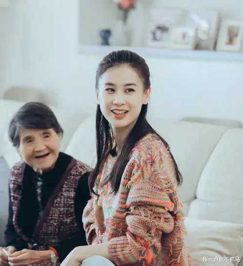 黄圣依|黄圣依“阔太”人设彻底崩塌：有公主的脸，没富婆的命！