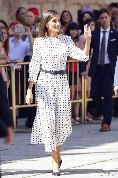 穿衣搭配|西班牙女王莱蒂齐亚 记者出生 颜值爆表 衣品更是万里挑一