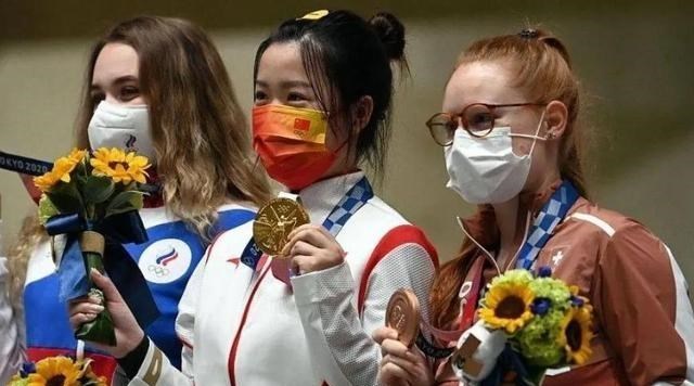 90后宝妈经验|第七枚奥运金牌来了,中国女排憾负美国女排,杨倩再冲金