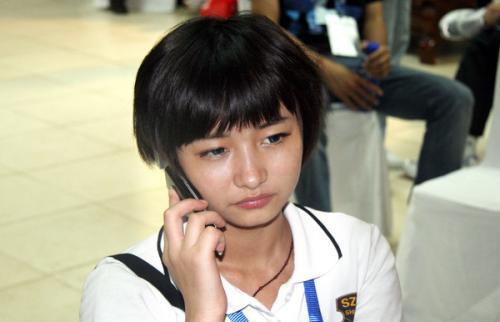 电竞女神到"整容怪",虎牙1亿签约的miss,为何如今人气低迷?
