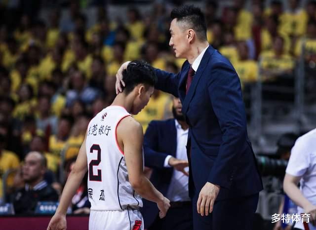 辽宁男篮|CBA战报！广东宏远狂屠山东，辽篮惨败四川首遭连败，广厦取连胜